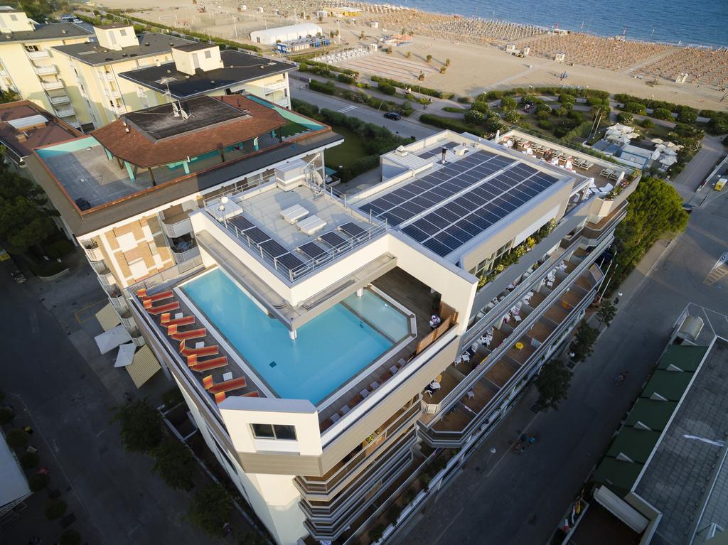 Hotel Ambassador Bibione Exterior photo