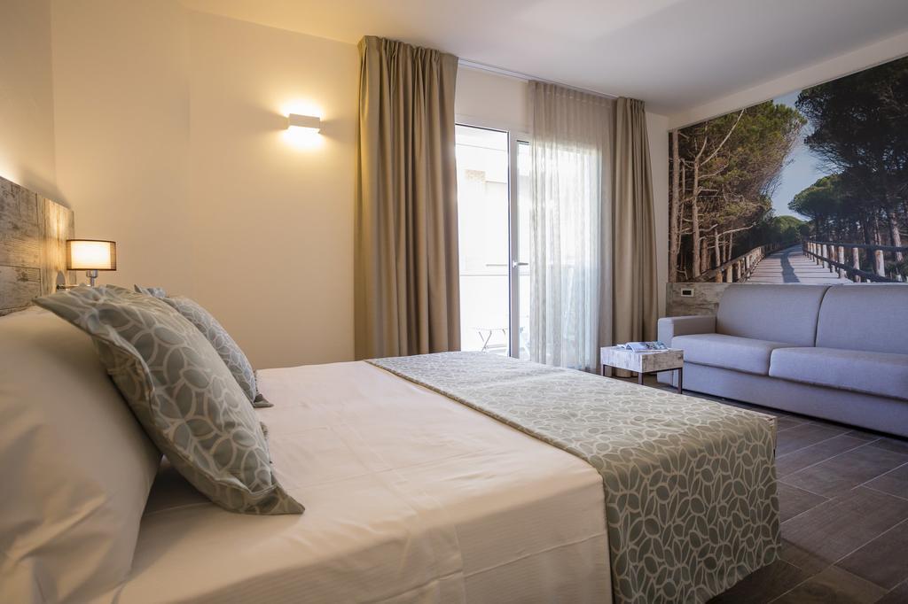 Hotel Ambassador Bibione Exterior photo