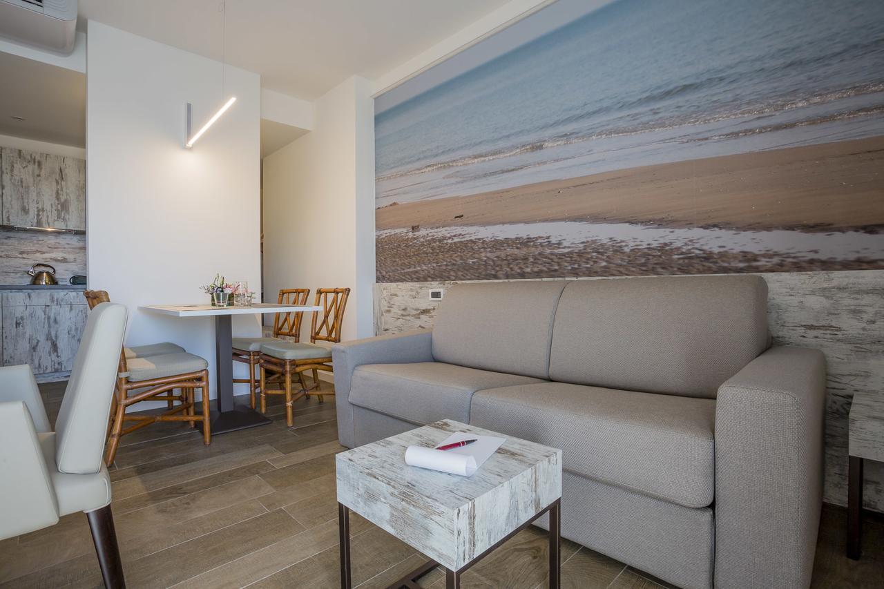 Hotel Ambassador Bibione Exterior photo